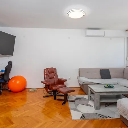 Awesome In Apartment